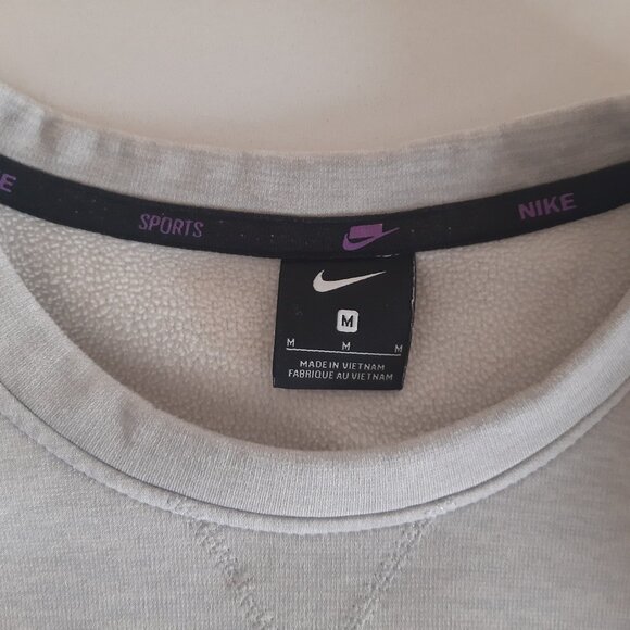 Nike Therma Crew Neck - Gray Sweatshirt - Men's Medium - Picture 10 of 12